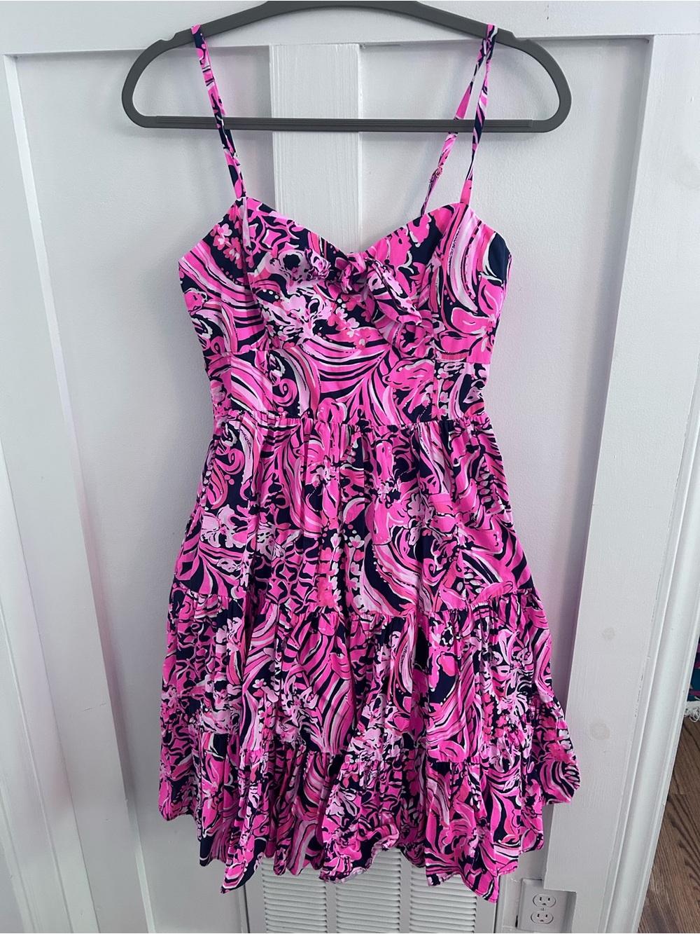 Lilly Pulitzer Adalia tiered dress Low Tide Navy Flirty Fins and Feathers - Picture 3 of 8